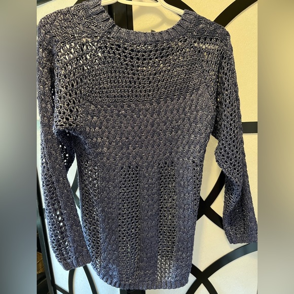 Guess brand bluish-purple silvery sweater. High-low style, size Small - Picture 3 of 6